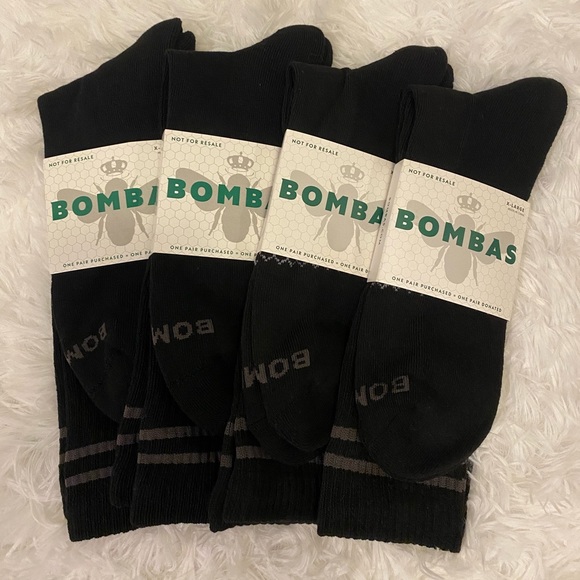 Bombas Underwear & Socks Nwt Bundle Of Four Pairs Of Bombas Socks